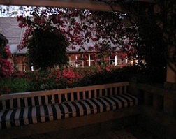http://www.emptynestsupport.com/santa_barb_may_2010_126.jpg